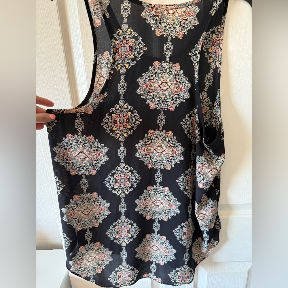 Mossimo Tunic Style Top, Black Moroccan Medallion Pattern, Women's Size XL - Picture 10 of 13